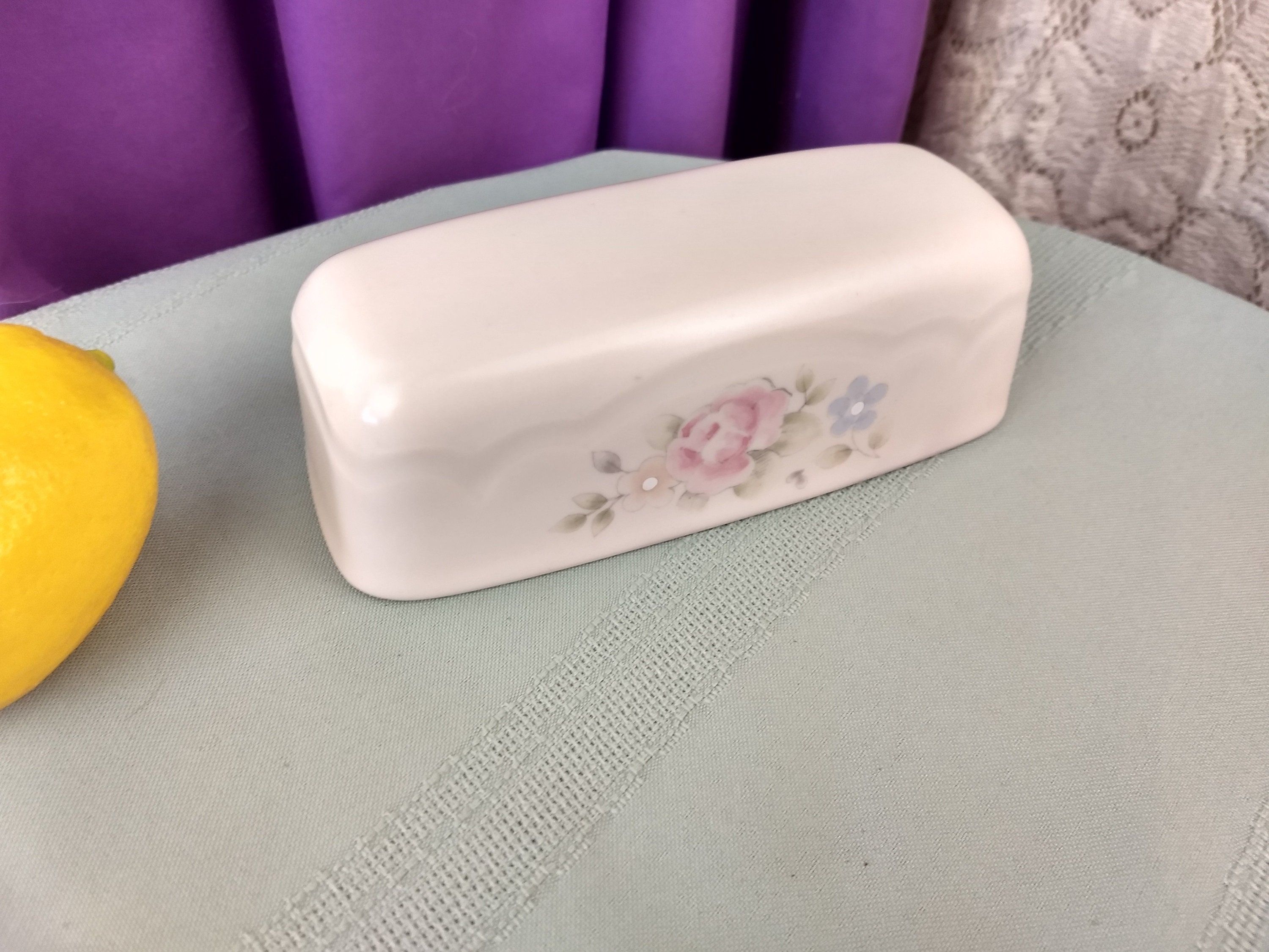 Pfaltzgraff Tea Rose Butter Dish Cover Stoneware Pink And Blue Flowers