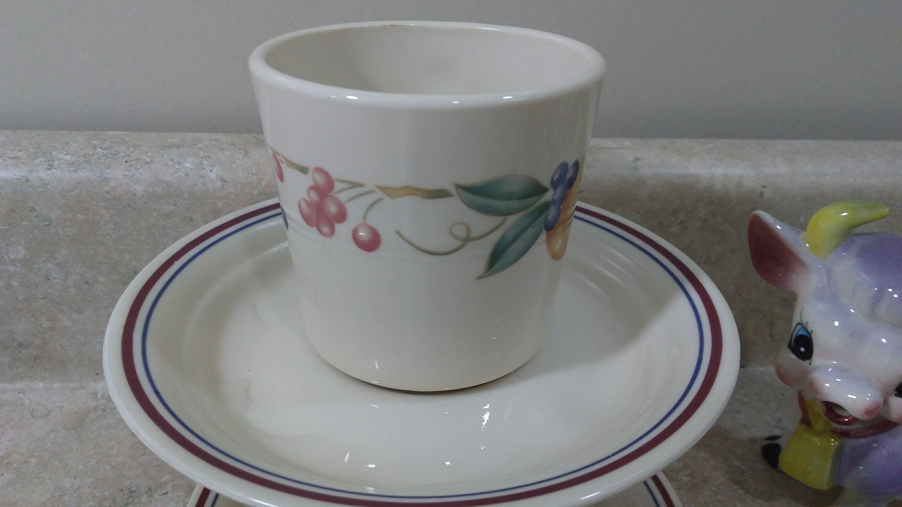 Set of 5 Corning Corelle Abundance Tea Coffee Cups With Saucers Cups
