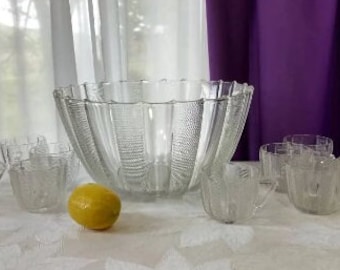 Jeannette Dewdrop Punch Bowl ~ 11 Cups ~ 1 Plastic Ladle ~ Mid Century Entertaining Wedding Party Serving Pin Wheel Starburst Flower