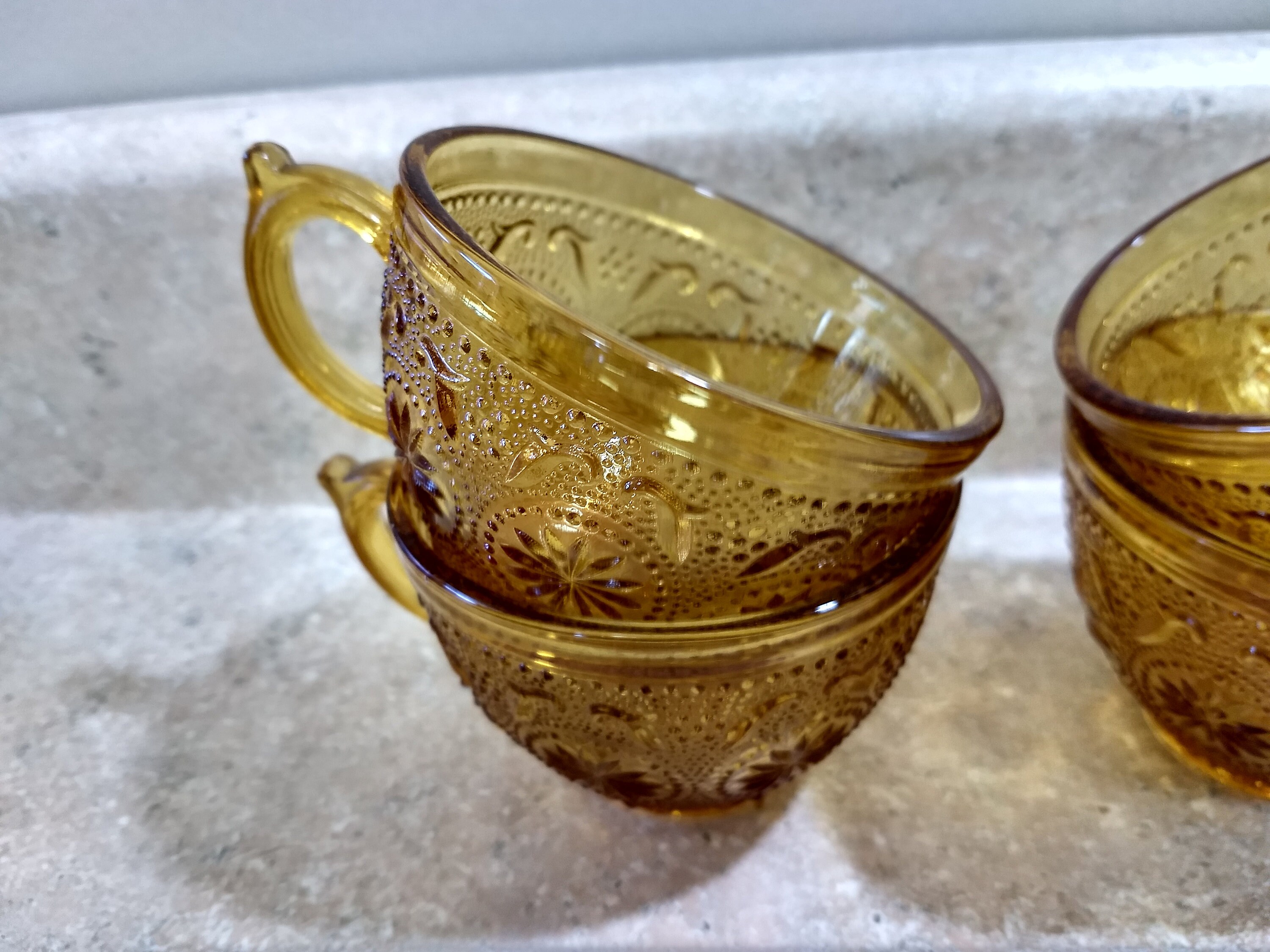 Brockway Glass Co. Amber American Concord Tea Cups Yellow Sandwich