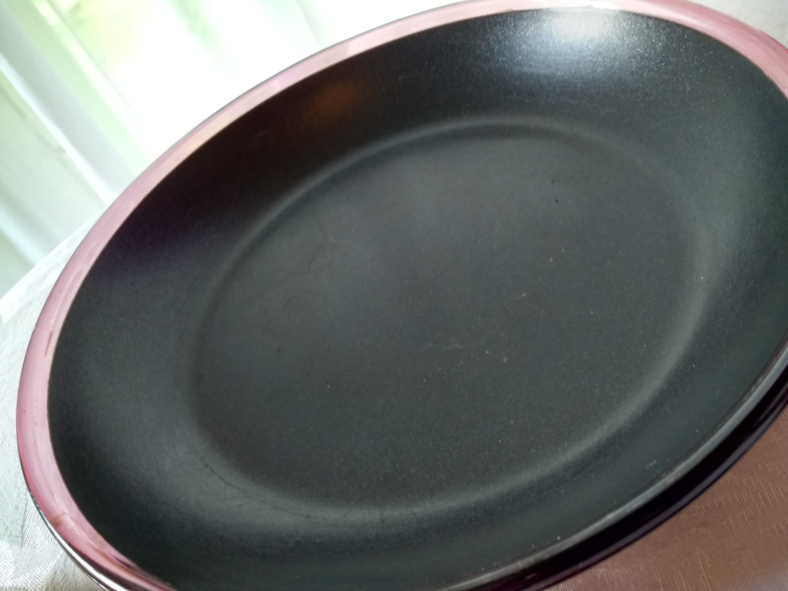 Corning Visions USA 10 B Teflon Coated Cranberry Glass Frying Pan Vision Ware Pyrex Non Stick