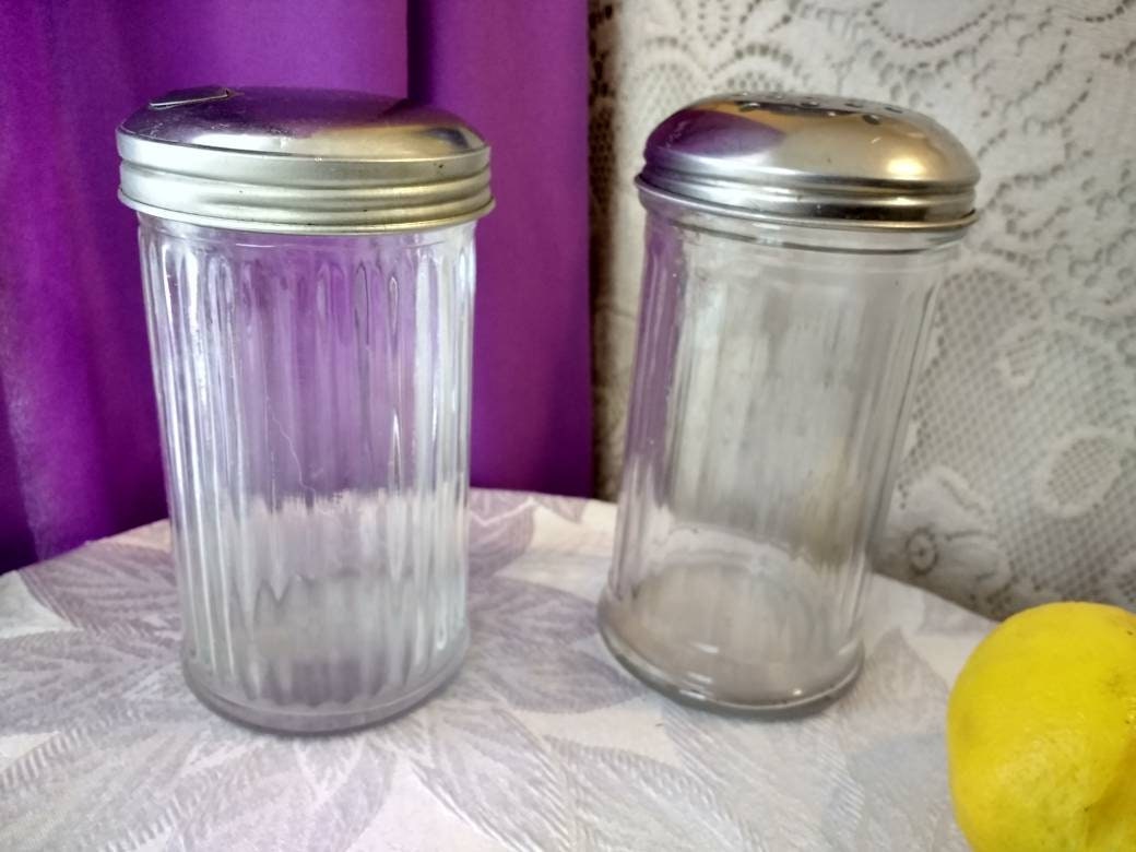 Set of 3 Glass Metal Topped Kitchen Shakers Diner Sugar Pourer Dispenser, Parmesan Cheese, Red