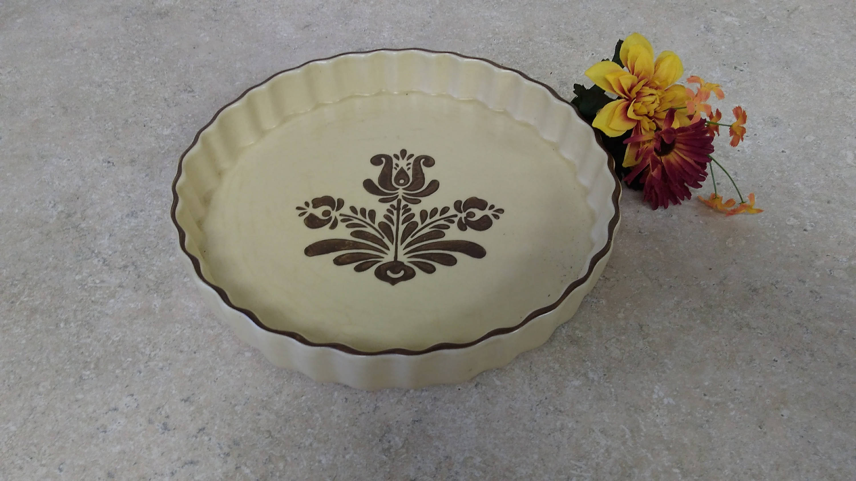 Pfaltzgraff Stoneware Ceramic Browne And Tan Pie Plate Pan Quiche