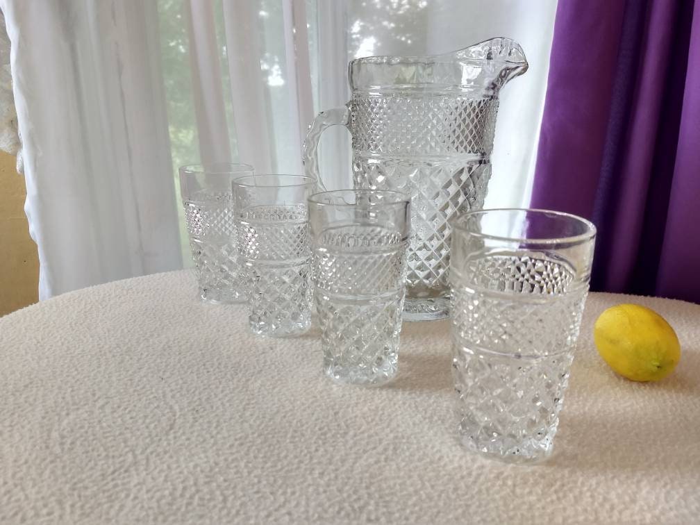 Special order Wexford Pitcher & 4 Water Glass Set / 6 Inch Tall Glasses