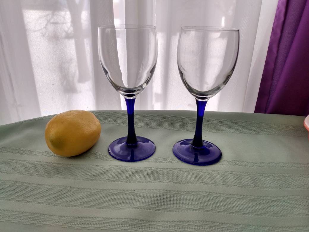 Luminarc Cobalt Stem Wine Glasses Set Of 2 Blue Retro 80's Stemware