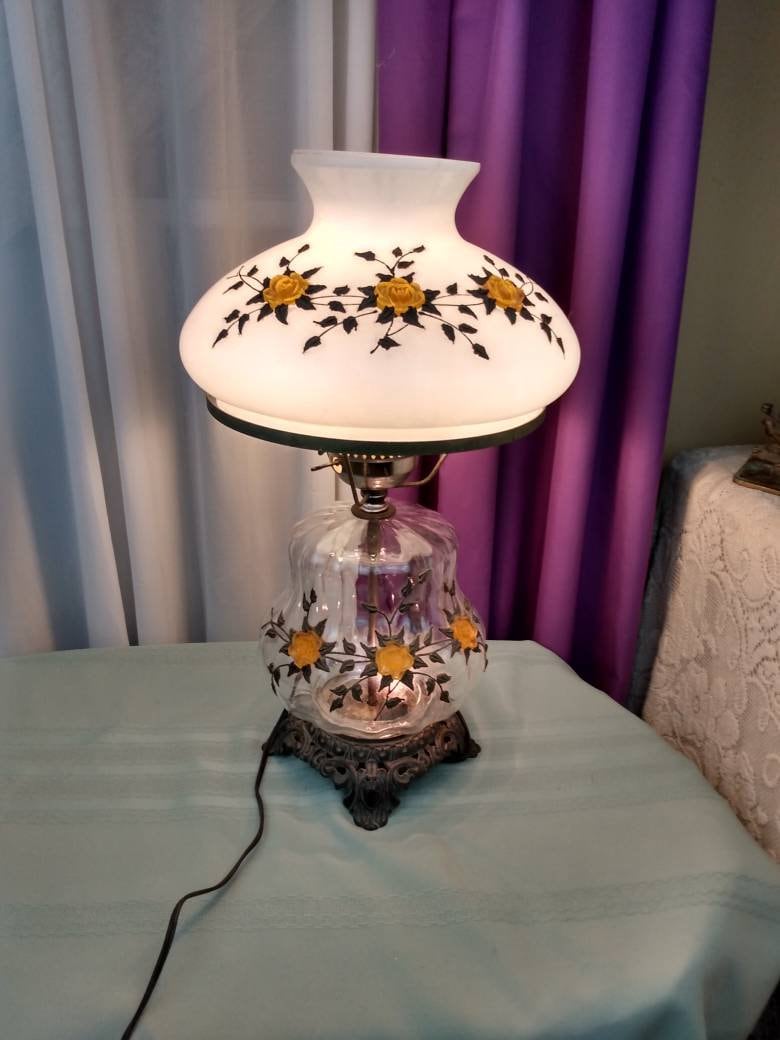 EF and EF industries Hurricane Table Lamp Collectible 3 Way Lighting Extra Large Shade Statement