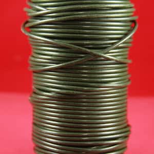 MADE in EUROPE 2 yards of 3mm dark green leather cord, 3mm round leather cord, genuine leather cord (MARR3GM)