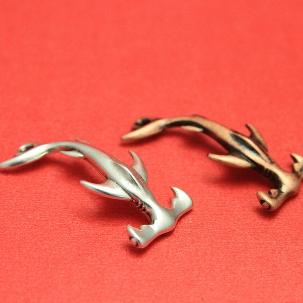 FC0301>>MADE in EUROPE zamak hammerhead shark hook clasp, shark hook clasp Qty1