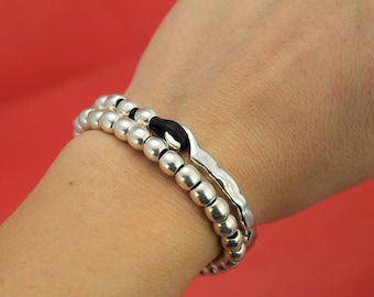 B0087>>MADE in EUROPE zamak half bracelet component, hammered zamak bracelet hook, Qty 1