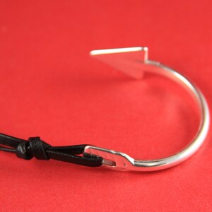 B0054&gt;&gt; MADE in EUROPE zamak half bracelet, silver bracelet arrow hook, zamak arrow hook Qty1
