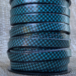 MADE in EUROPE 24&#39;&#39; multi color leather cord, 10mm and 5mm pied de poule pattern leather cord, houndstooth printed leather (AR100/10/TURNEG)