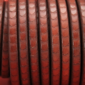 MADE IN SPAIN 8&quot; licorice leather cord, 10x6.6mm heart pattern licorice cord, embossed tobacco licorice cord (431/10/26)