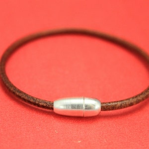 RC0147&gt;&gt;MADE IN EUROPE  brass clasp, 3mm round cord clasp, 3mm brass clasp Qty1