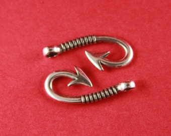RC0123>>MADE in EUROPE 2 zamak hooks, round cord hook clasp, 4mm hole zamak hook clasp (7138) Qty2