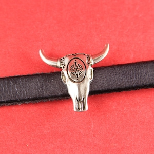 FS0158>>MADE in EUROPE 2 zamak bull skull sliders for 10mm flat leather cord, 10mm flat cord slider Qty2