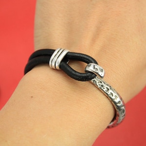 B0064&gt;&gt;MADE in EUROPE zamak half bracelet, hammered half bracelet, zamak bracelet component (ABLZ18) Qty1