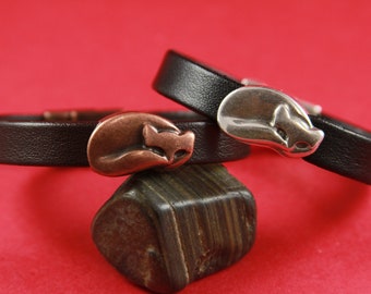 FS0084&gt;&gt;MADE IN EUROPE zamak slider, cat slider, zamak cat slider, kitty slider for bracelet, 10mm flat cord slider Qty 1