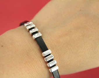 FS0463>>MADE in EUROPE 4 crimpable sliders for 5mm cord, flat cord crimp sliders,  (PF200065/2000107) qty4