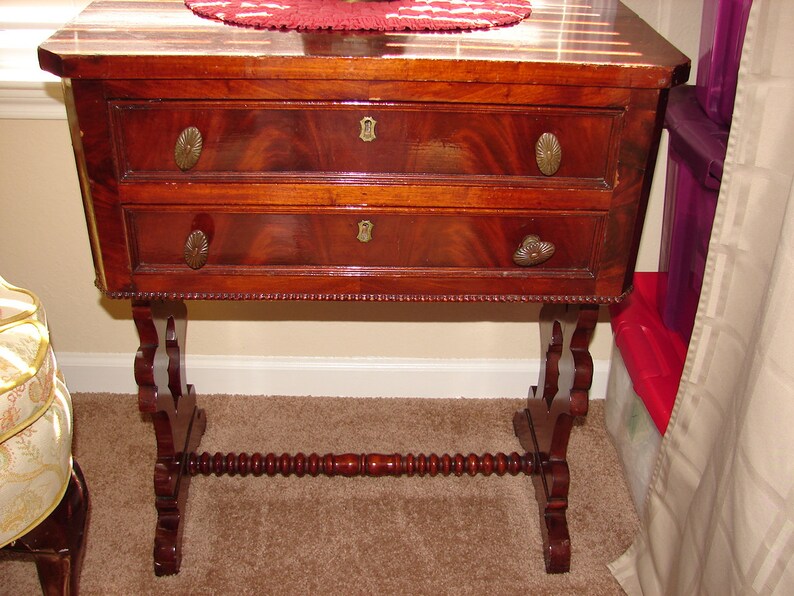 Early Antique Captain S Writing Desk Three Dimensional Nautical Compass Rose Inlay Design Hand Cut Dovetail Joints Brass Lock And Knobs