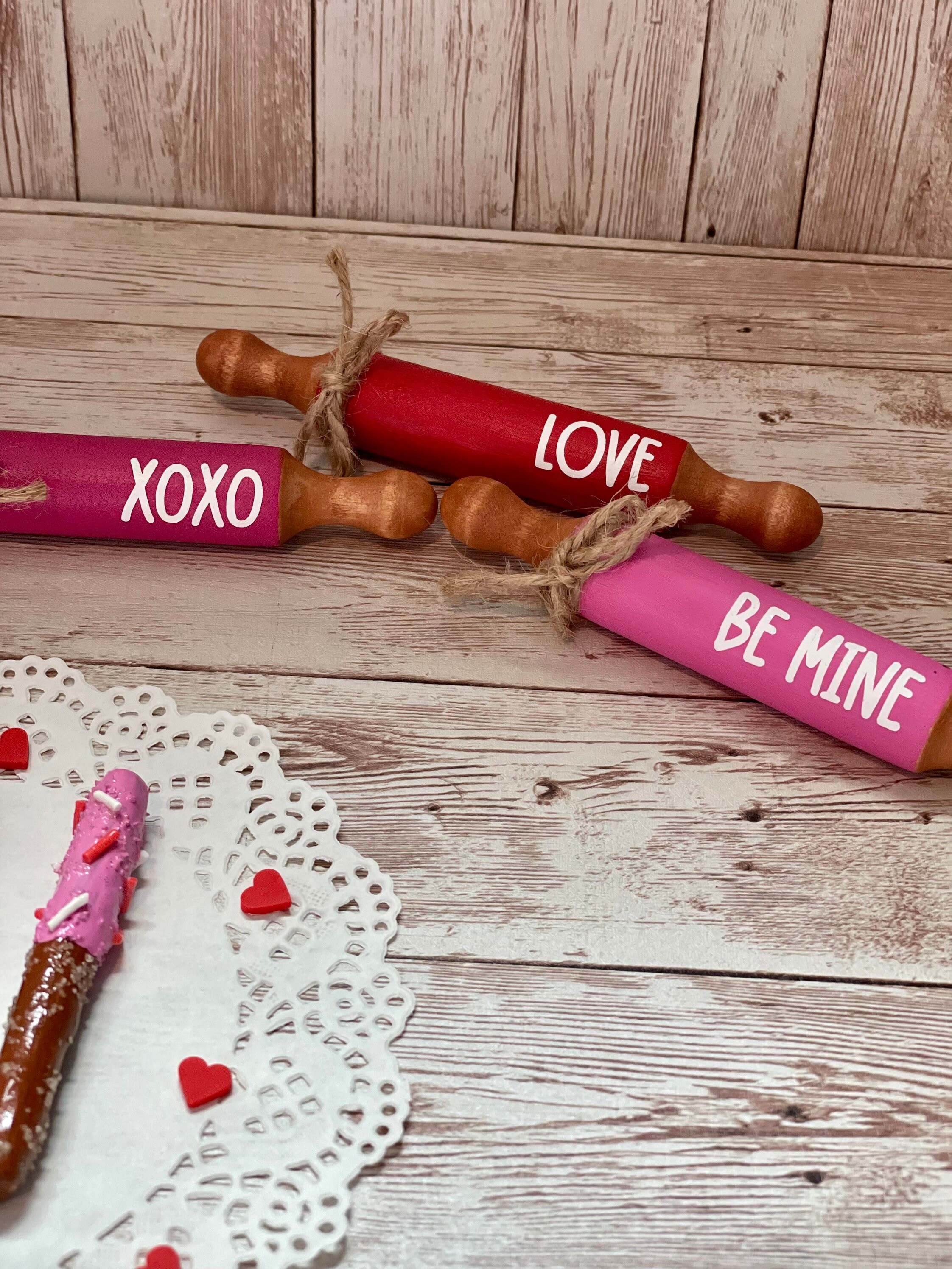 Valentines Faux Pretzel Sticks Rods Fake Whipped Cream Valentines ...