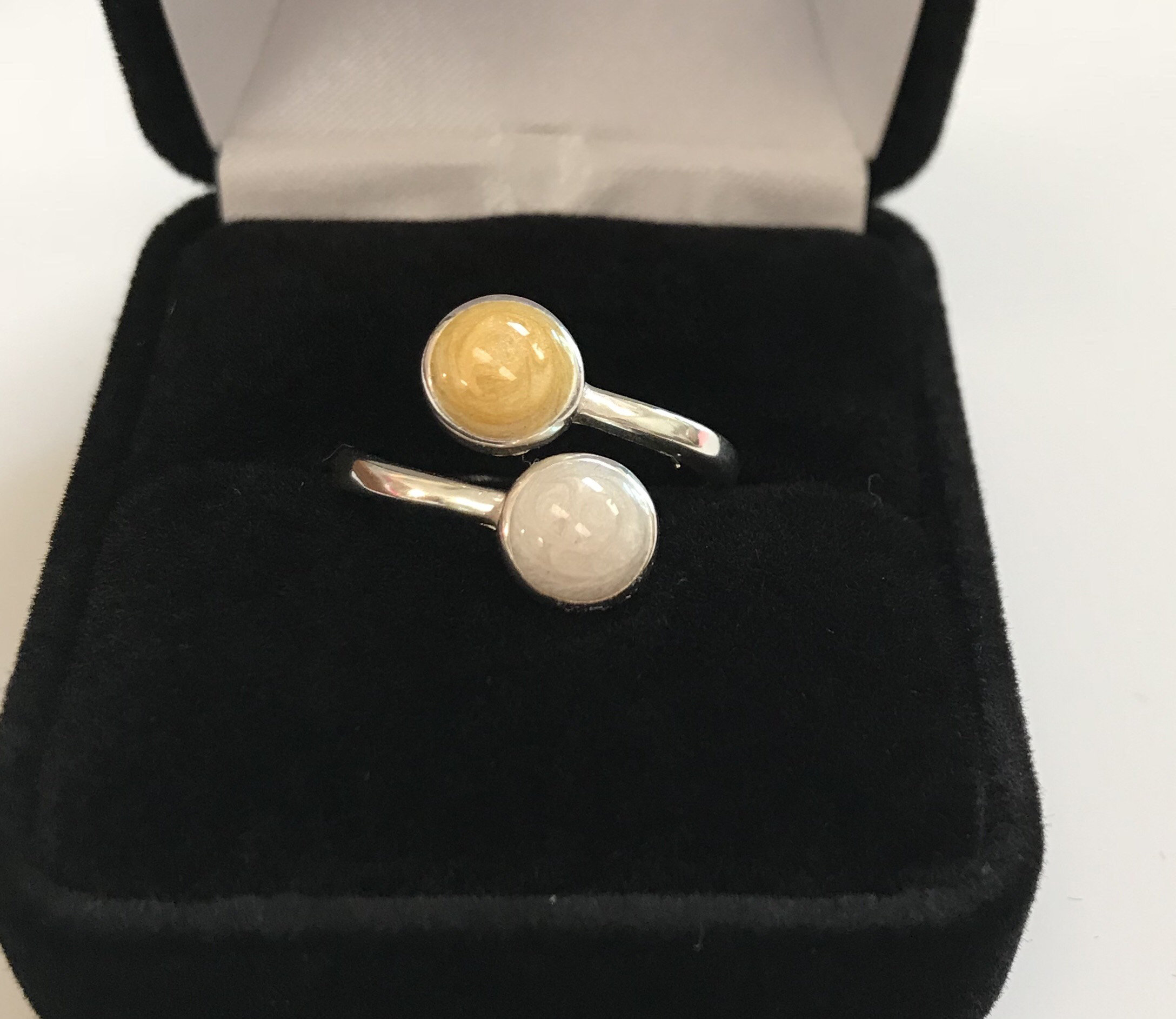 MEMORIAL PET ASHES Ring Double Pet Cremation Stones for 1 or 2 Pets