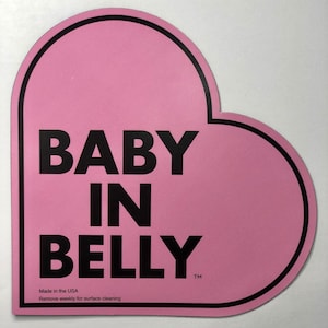 BABY in BELLY pink MAGNET dla ciężarnych kierowców na pokładzie. Bump on board driver
