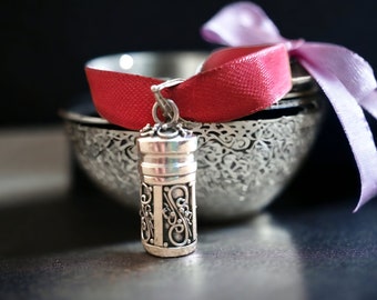 Handmade Silver Prayer box Pendant, stash necklace, umbilical cord holder, Affirmation note locket