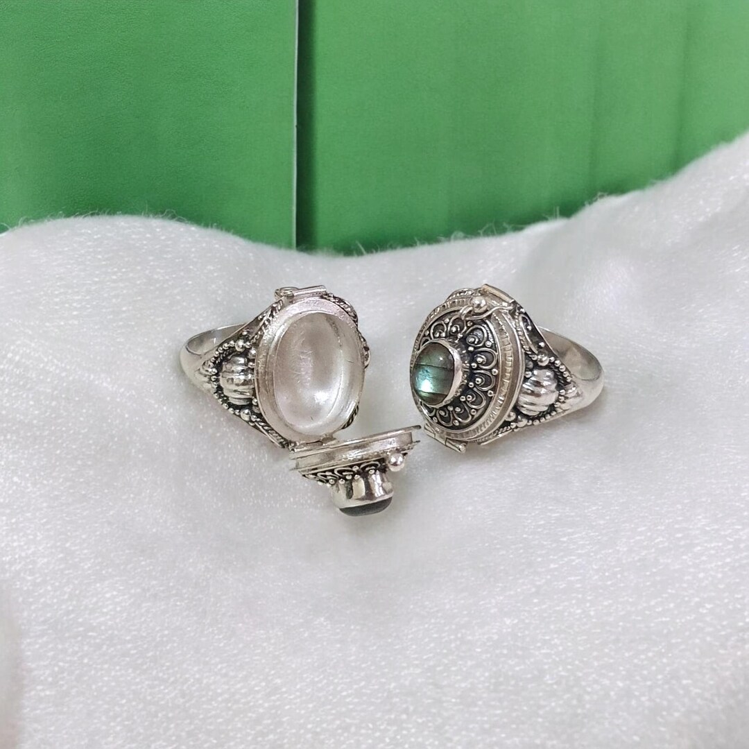 Memorial Locket Ring for Ashes, Cremation Jewelry, Silver Keepsake Ring ...