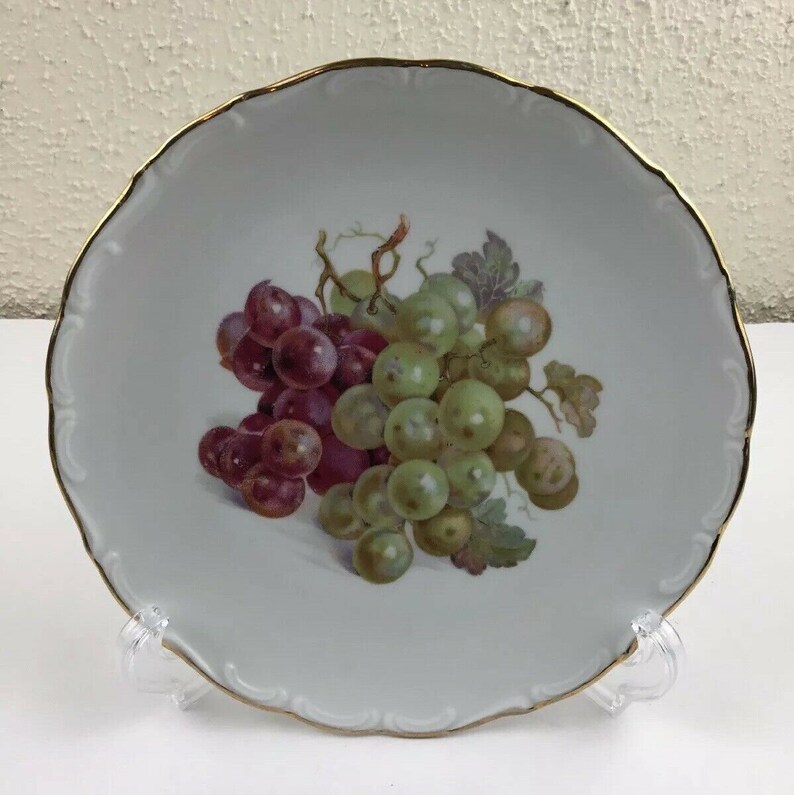 Schumann Bavaria SCH16 7 38 Salad Plate Pear Grapes Scalloped Edges Gold Trim .