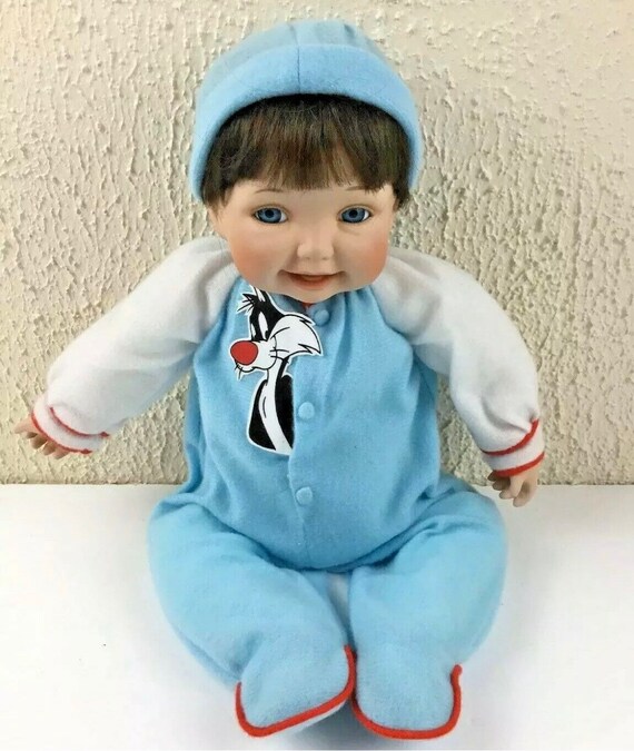 ashton drake looney tunes dolls