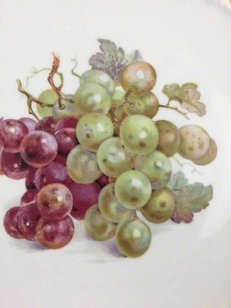 Schumann Bavaria SCH16 7 38 Salad Plate Pear Grapes Scalloped Edges Gold Trim .