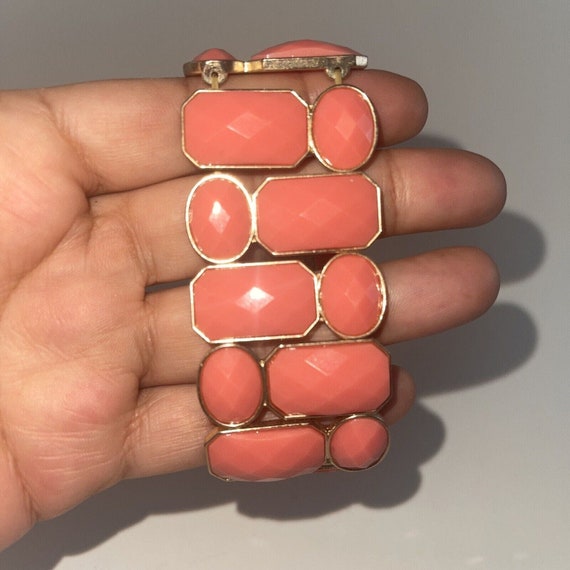 Vintage Stretch Bracelet Gold Tone Salmon Pink En… - image 7