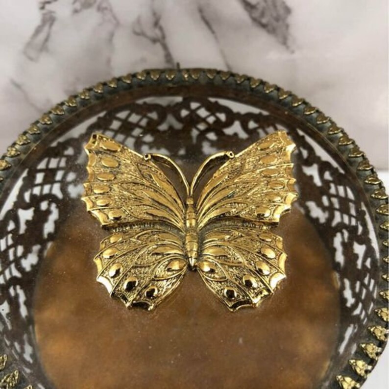 Vintage Gold Tone Metal Trinket Butterfly Glass Top Approx 4 inches tall and wide