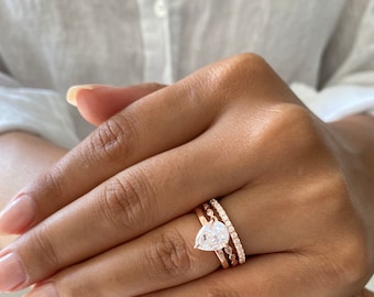 Rose Gold Wedding Rings. 4.25 Ctw Wedding Ring Set. Bridal Rings. Pear Shaped Engagement Ring. Full Eternity Band. Rose Gold Teardrop Ring.