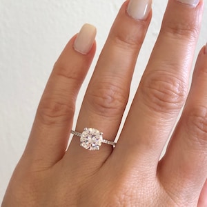 Classic 2.25 Carats Engagement Ring. Round Solitaire Ring. Wedding Ring. High Quality Engagement Ring. Sterling Silver Promise Ring.