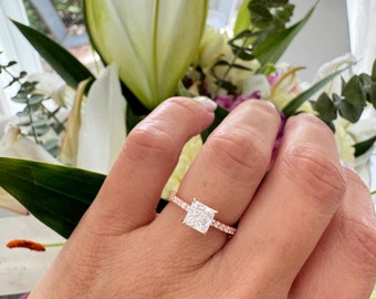 Rose Gold Princess Cut Engagement Ring. 1 Carat Engagement Ring. Promise Ring. Anniversary Ring. Minimalist Ring. Princess Cut Wedding Ring.