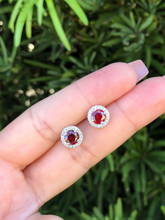 Sterling Silver Round Stud Earrings - Garnet Sterling Silver Round Stud Earrings - Garnet