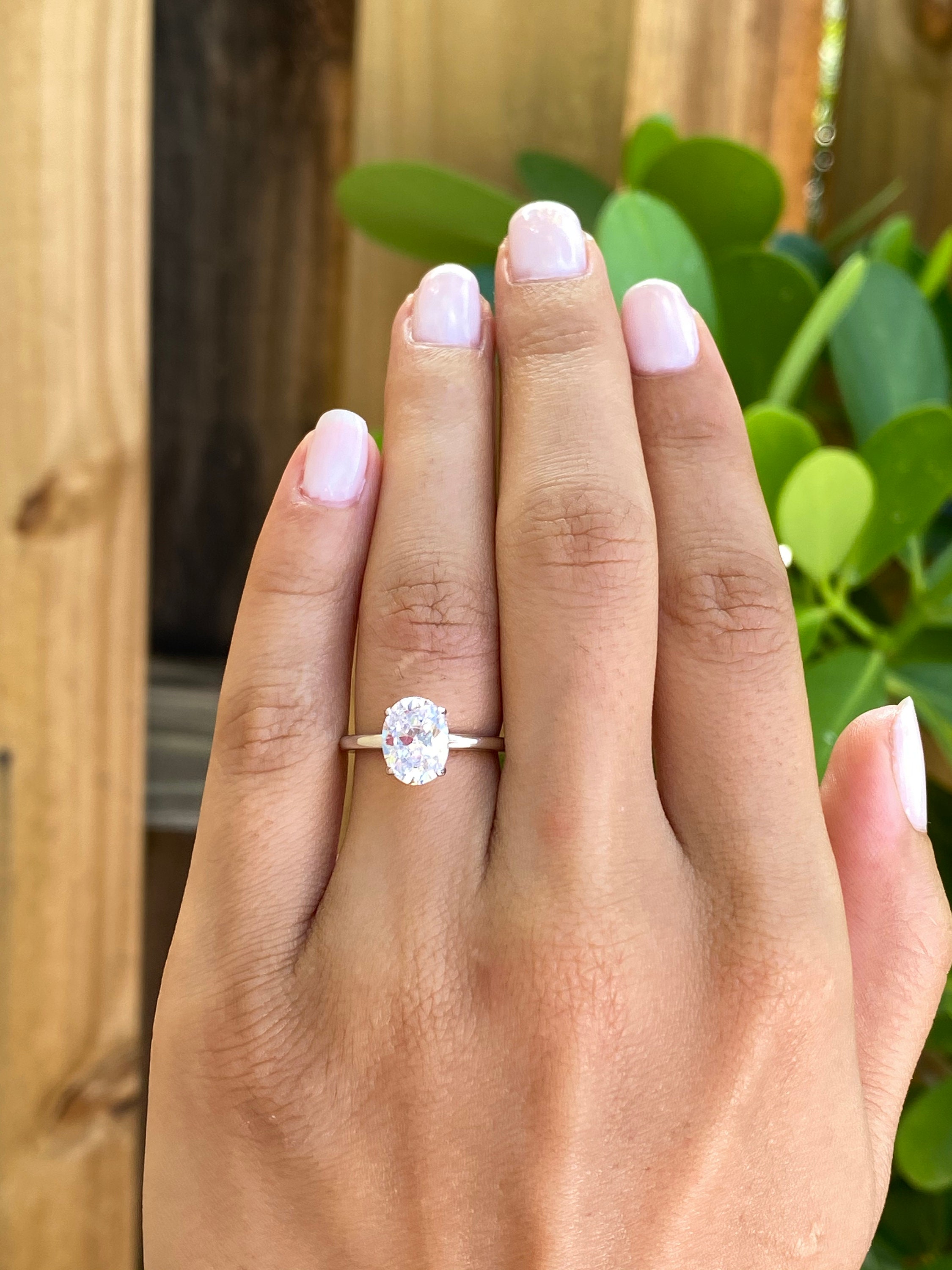 Thin + Simple Solitaire With Oval Cut | Good Stone - GOODSTONE