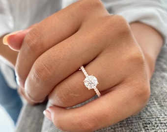 Classic 1.50 Carats Engagement Ring. Round Solitaire Ring. Wedding Ring. High Quality Engagement Ring. Rose Gold Promise Ring.