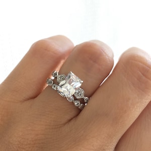Set di anelli da sposa. Fede nuziale in stile vintage. Fede nuziale Art Deco. Set di anelli di lusso placcati rodiati in argento sterling. Anelli di fidanzamento.
