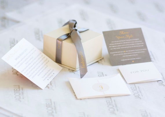 Piccolo Triangolo Stud Earrings In Sterling Silver, Cubic Zirconia - Foto 10