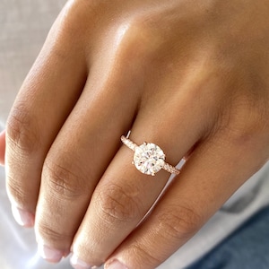 Classic 2.25 Carats Rose Gold Engagement Ring. Round Solitaire Ring. Wedding Ring. High Quality Engagement Ring. Rose Gold Promise Ring.