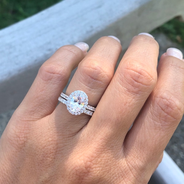 2.25 ctw Classic Oval Halo Bridal Set. Oval Halo Engagement Ring. Half Eternity Wedding Band. Oval Ring Set. Wedding Rings. Anniversary Ring