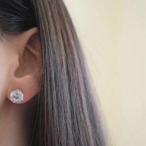Sterling Silver Round Cz Stud Earrings. 8mm High Quality Cz Earrings. Post Earrings. Nickel Free Studs. Round Cz Stud Earrings.