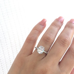 Engagement Ring. 3.25 ctw Oval Engagement Ring. Sterling Silver High Quality Engagement Ring. Promise Ring. Anniversary Ring. Wedding Rings.