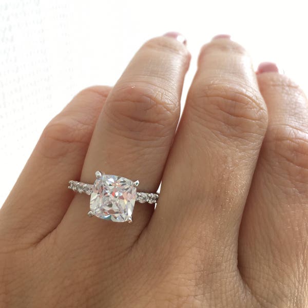 Anillo de compromiso. Anillo de bodas chapado en rodio de plata esterlina. Anillo de promesa. Anillo de aniversario. Anillo de compromiso Cz de alta calidad.