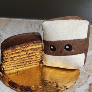 Kawaii Little Cake Plüschtier, Geburtstagskuchen, süsses Essenkissen, Handgemacht, Geburtstagsgeschenk