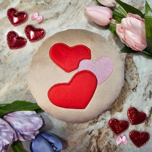 Kawaii Valentine's Day Sugar Cookie Plush, 7 inch,Cute Food Pillow, Pink, Red Hearts, Play Food Toy, Break and Bake Cookies, Handmade