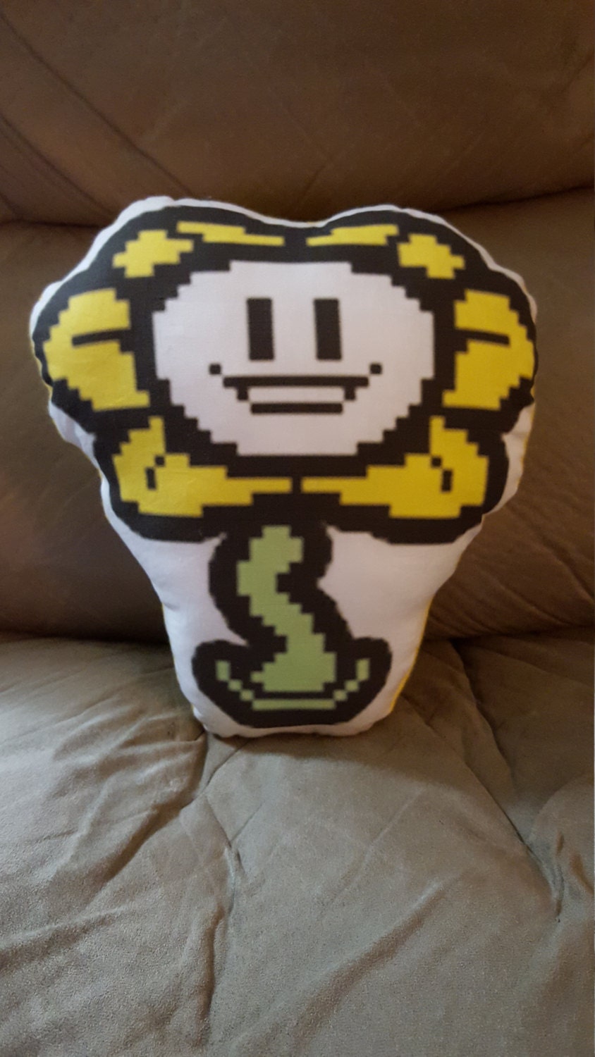 Flowey Plush Inspired by Undertale , Flower Plush (Unofficial) — Fabro  Creations