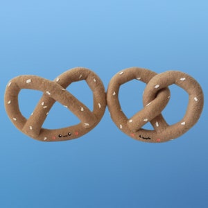 Kawaii Pretzel Plush, Cute Food Pillow, Play Food Toy, Handmade